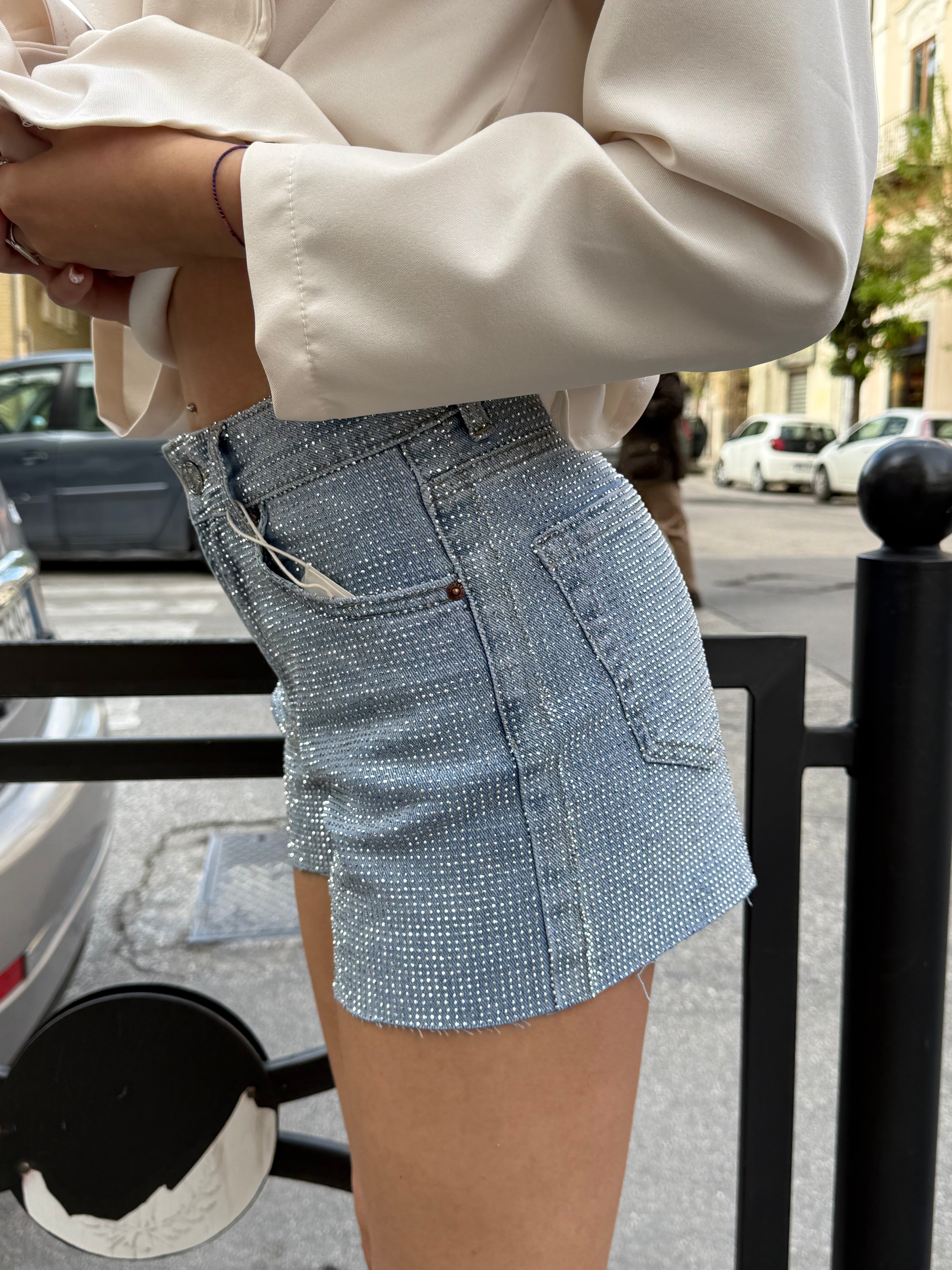 Short Diamond Denim