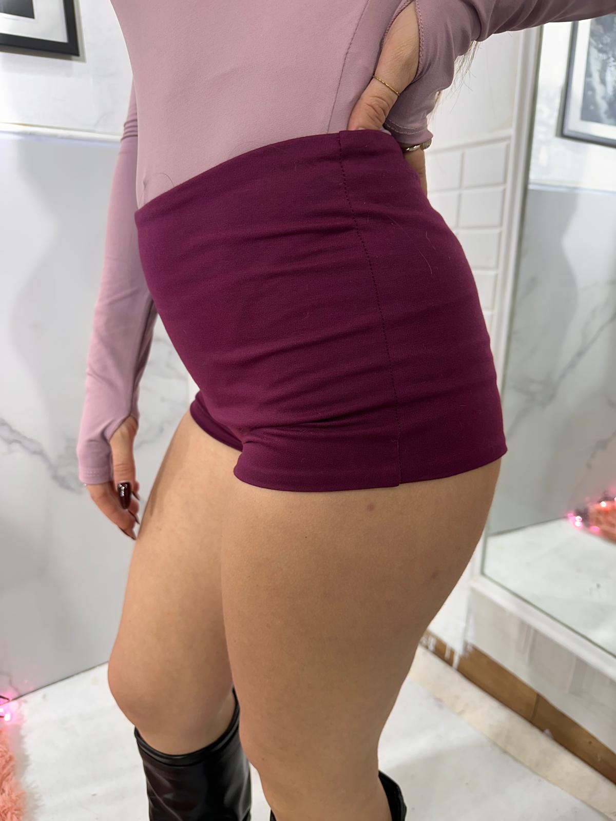 Short bordeaux tessuto