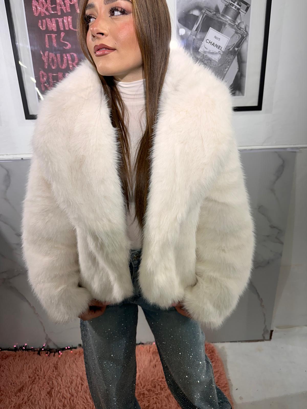 Pelliccia Ecofur bianca